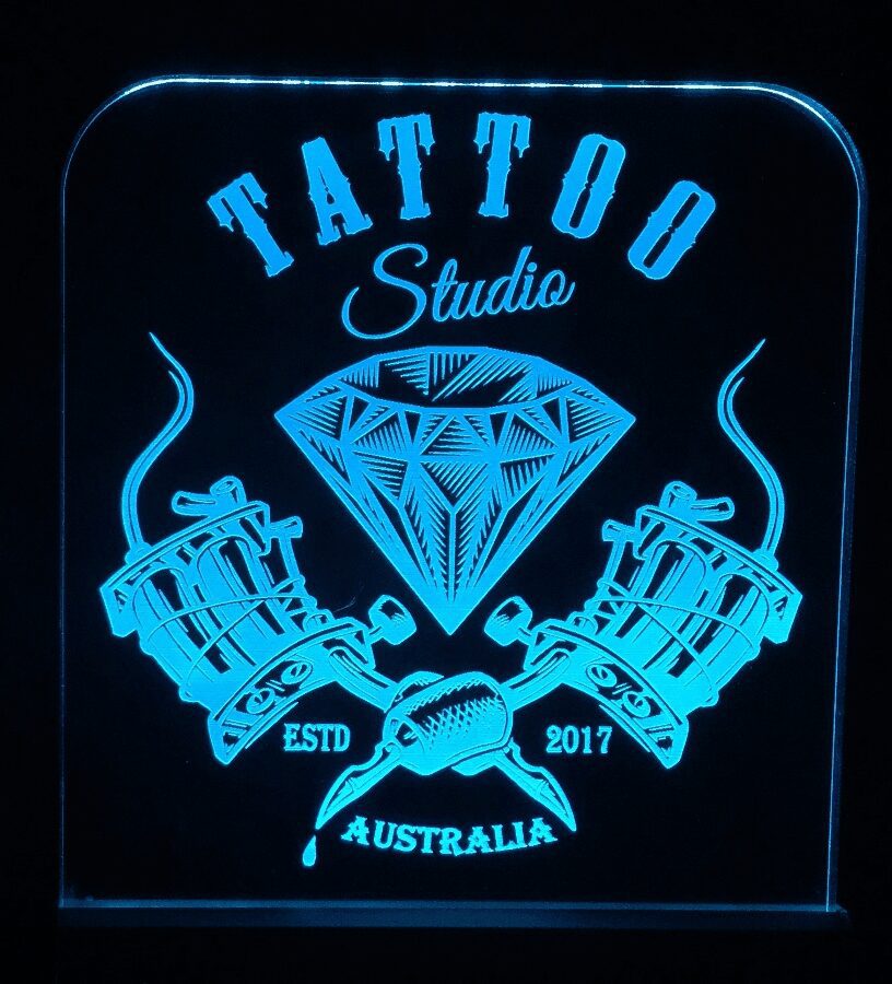 Tattoo Gun's & Diamond Design